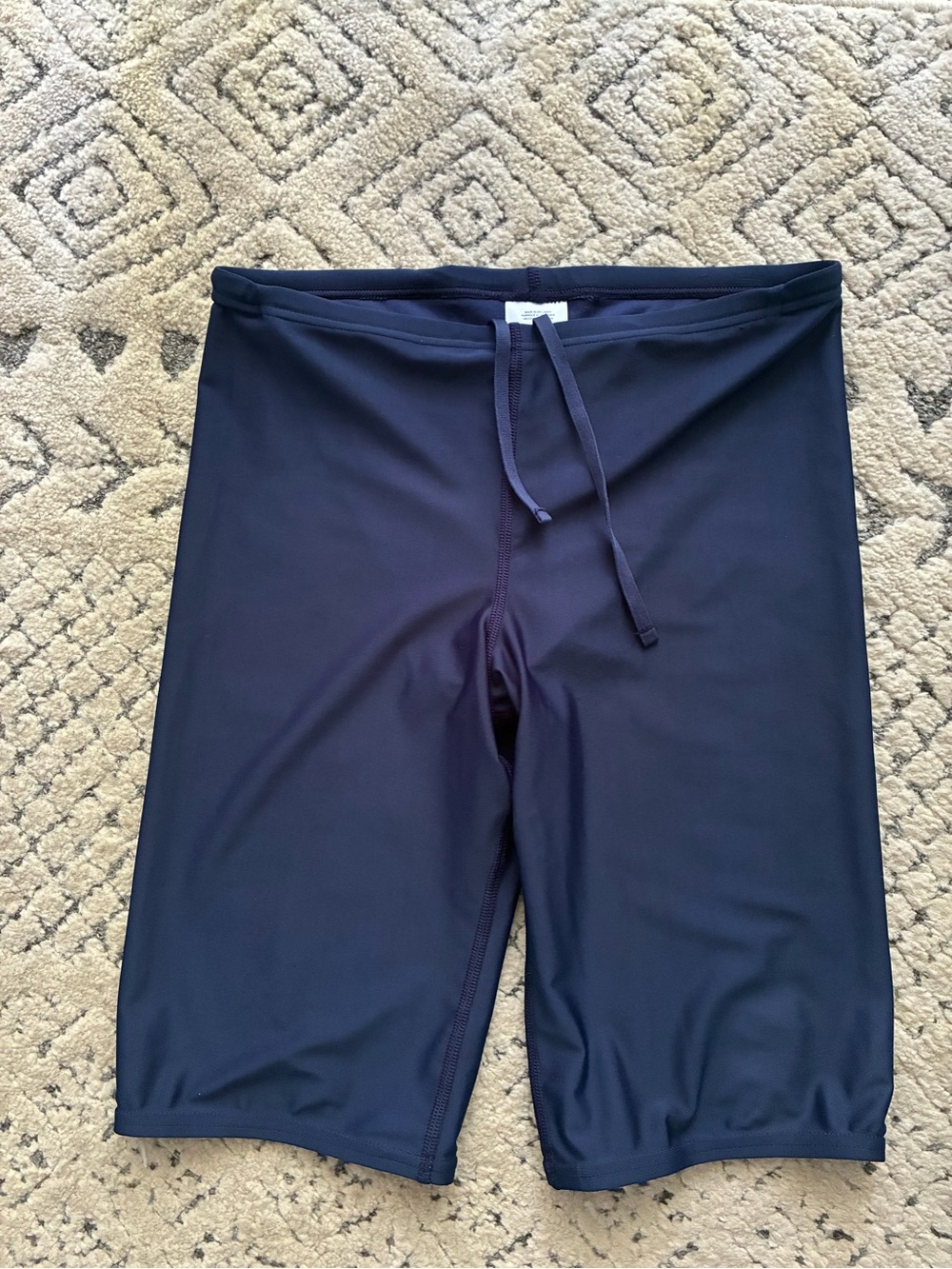 Speedo size 34- Men's Navy Swim/Active Shorts with Drawstring